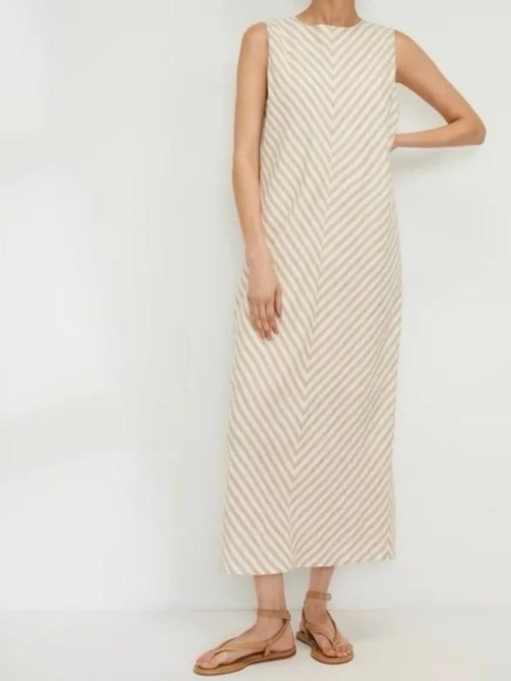 Everlane Chevron Stripe Midi Dress in Beige and White